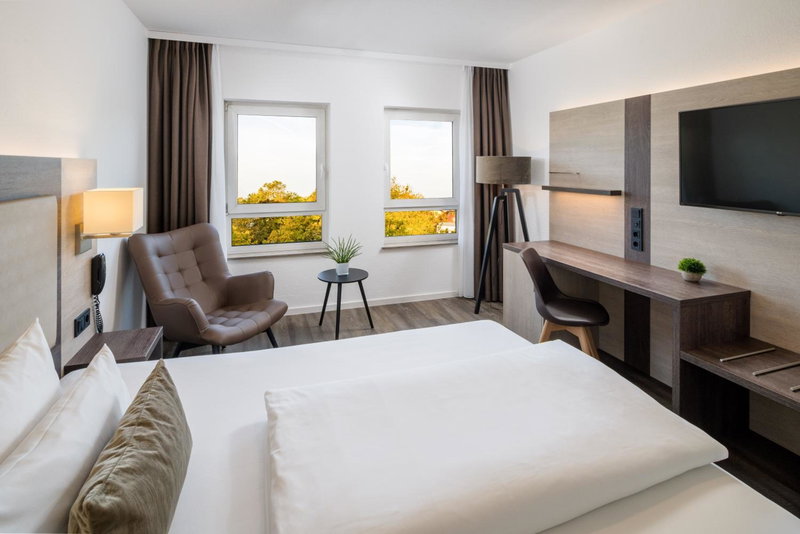 Hotel Newton Ludwigshafen, Ludwigshafen am Rhein, Germany