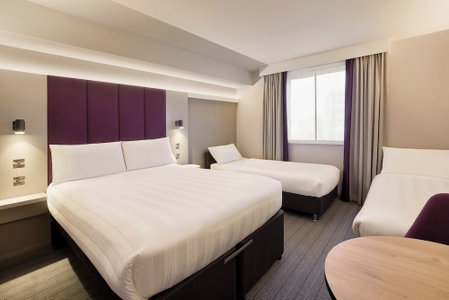 Premier Inn London Heathrow Airport T2 & T3 - Bath Road, Hounslow, United Kingdom