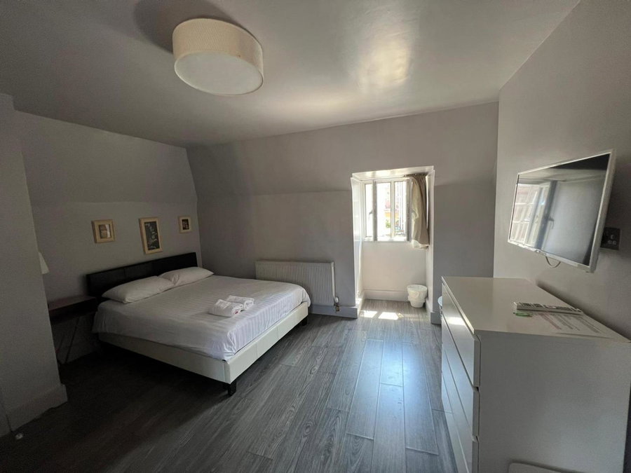 Petticoat Accommodations, London, United Kingdom