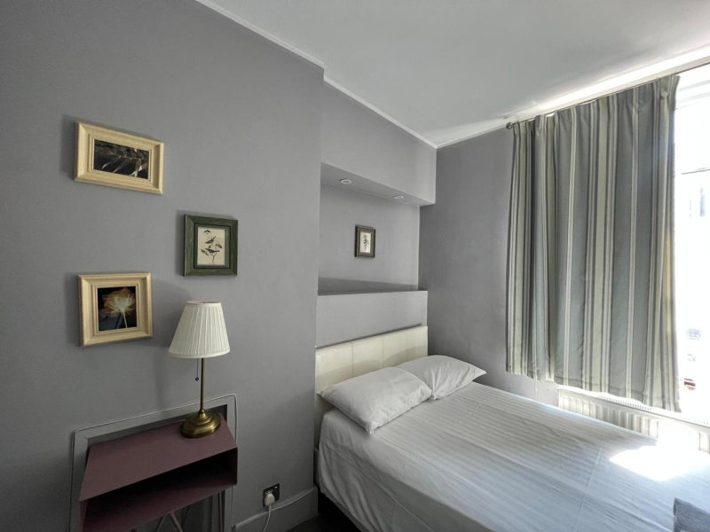 Petticoat Accommodations, London, United Kingdom