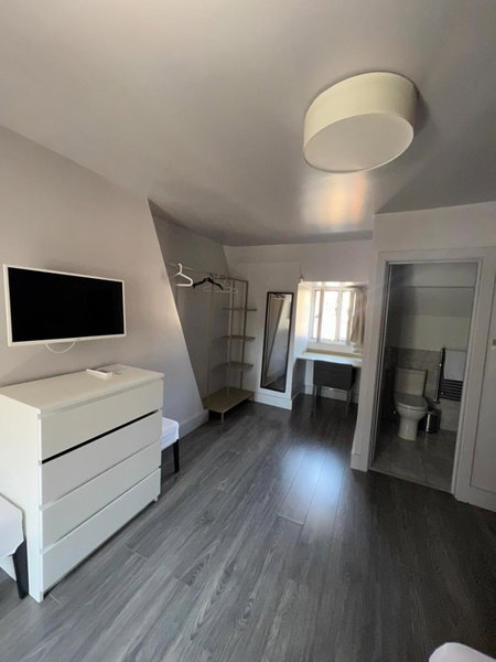 Petticoat Accommodations, London, United Kingdom