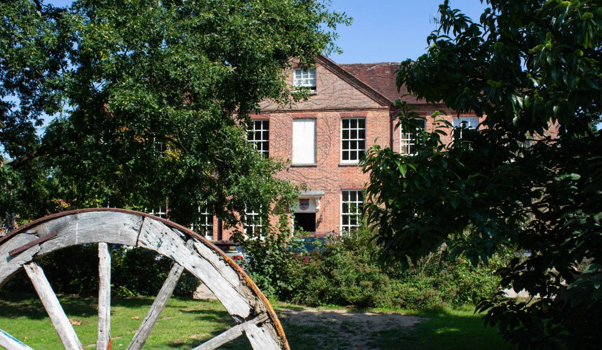 Hotel · Trading Boundaries, Uckfield