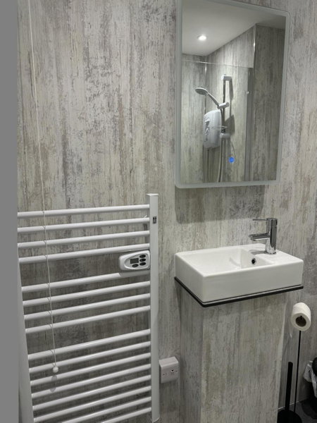 Traeth Rooms, Cardigan, United Kingdom