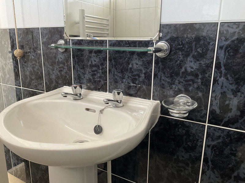 Traeth Rooms, Cardigan, United Kingdom