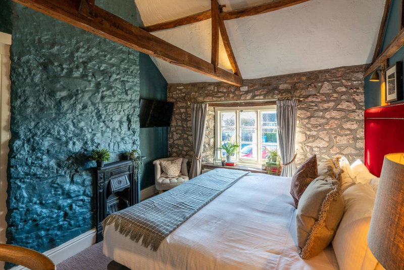 Bowl Inn, Almondsbury, United Kingdom