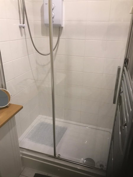 Deri-Down Guest House, Abergavenny, United Kingdom