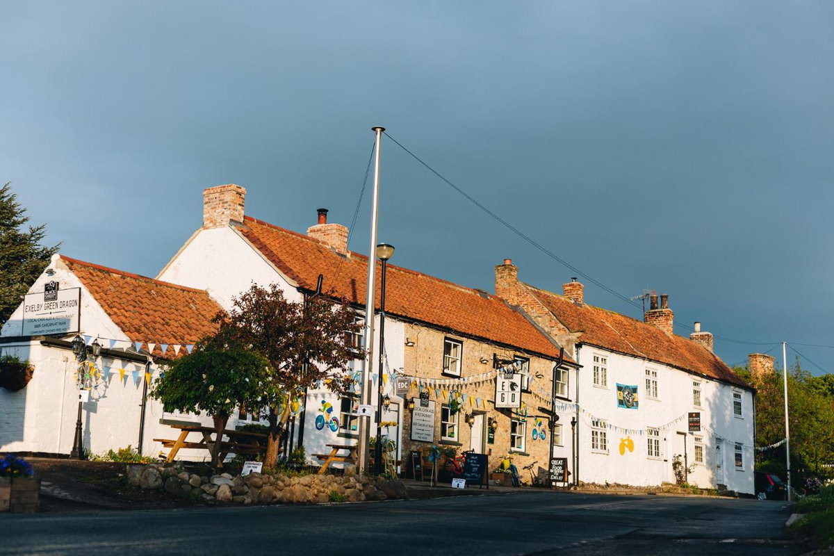 Hotel · Exelby Green Dragon, Leeming Bar