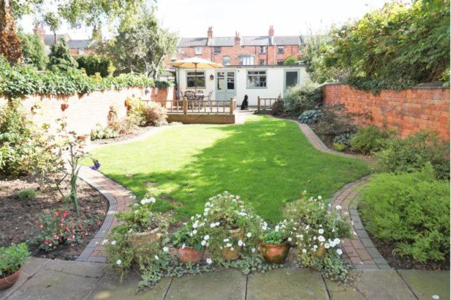 Ambles, Northampton, United Kingdom