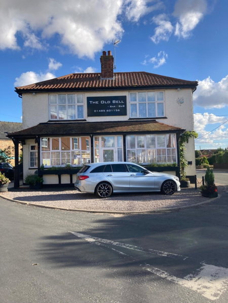 The Old Bell B&B, Grimston, United Kingdom