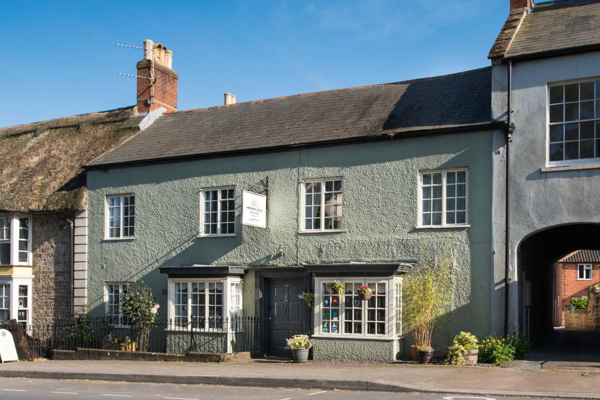 Ammonite Lodge, United Kingdom
