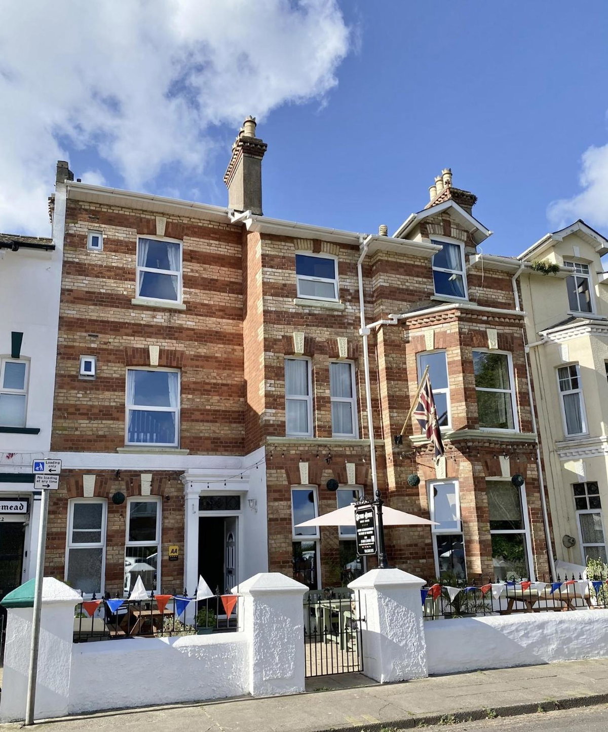 Hotel · Devon House Guest House, Paignton
