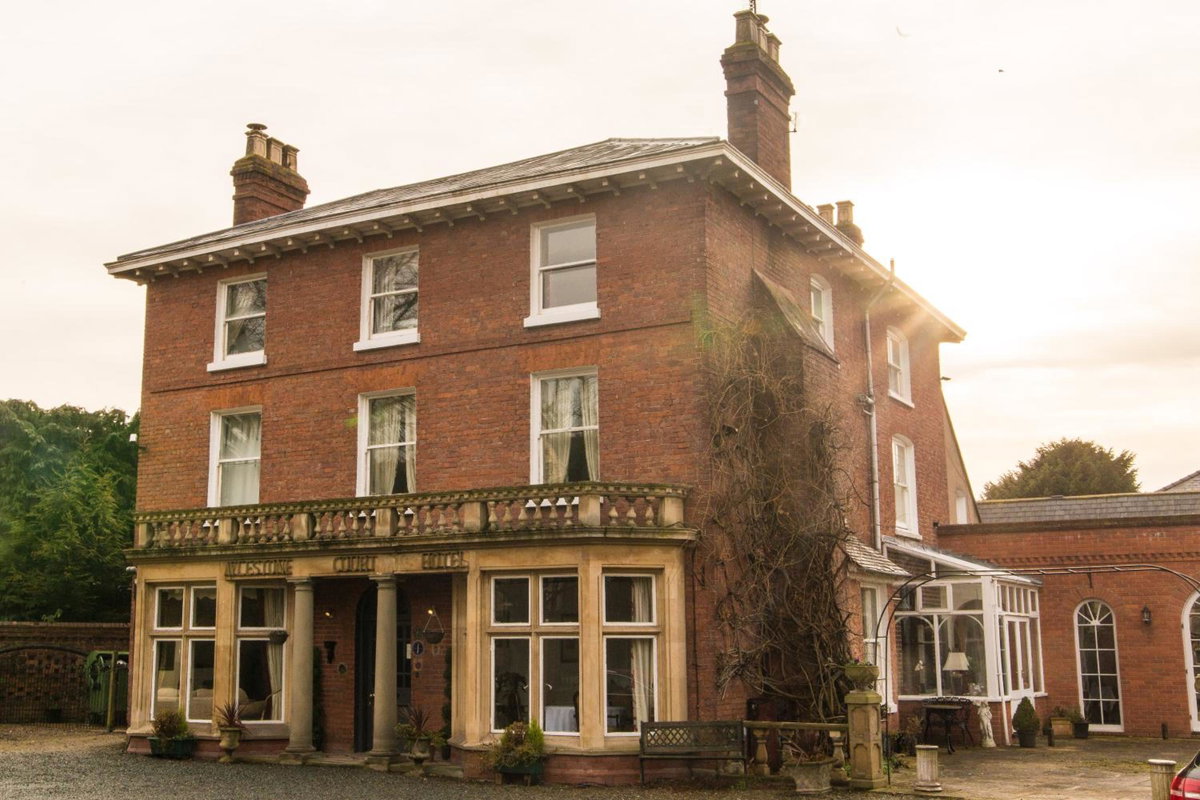 Hotel · Aylestone Court, Hereford
