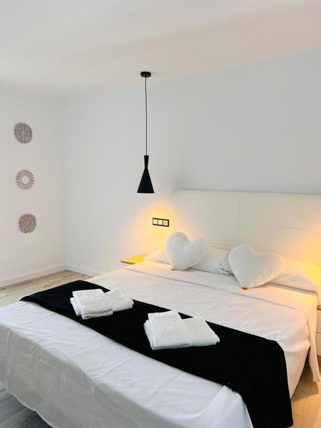 Jacaranda Apartments & Studios, Es Cana, Spain