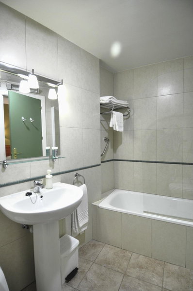 Hotel Apartamentos Aralso, Segovia, Spain