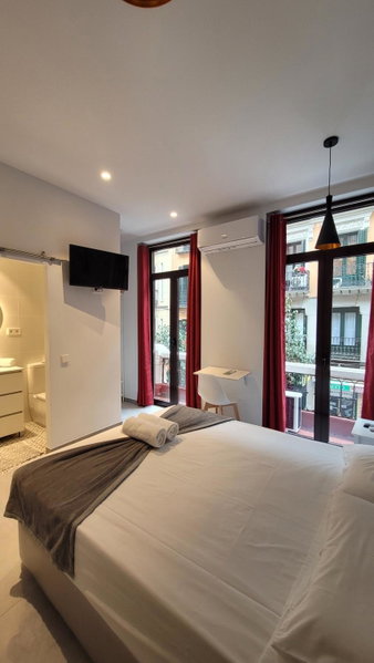Casa Lemus, Madrid, Spain