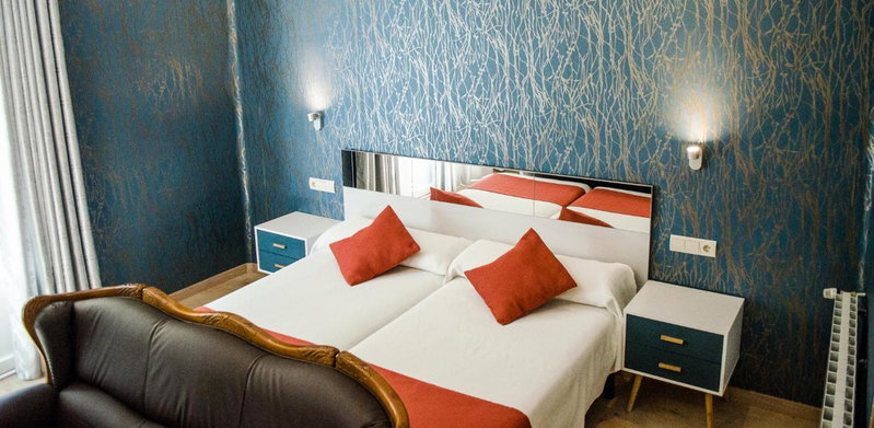 Hotel Jaqués, Jaca, Spain