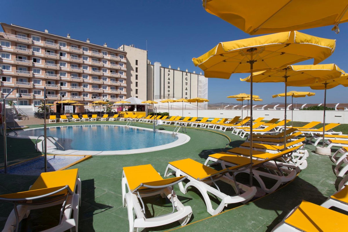 Aparthotel Acuasol, Spain