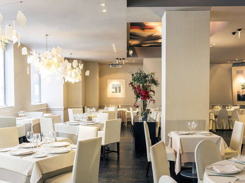 Hotel Mercure Jardines de Albia, Bilbao, Spain