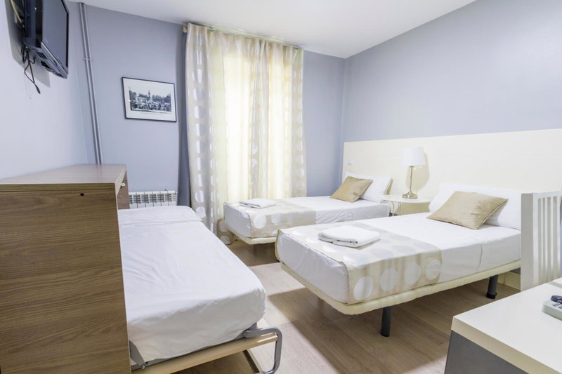 8Rooms Madrid, smart self check-in rooms, Madrid, Spain