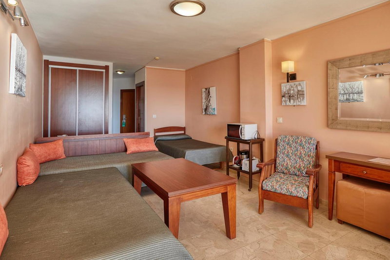 Apartamentos La Jabega, Fuengirola, Spain
