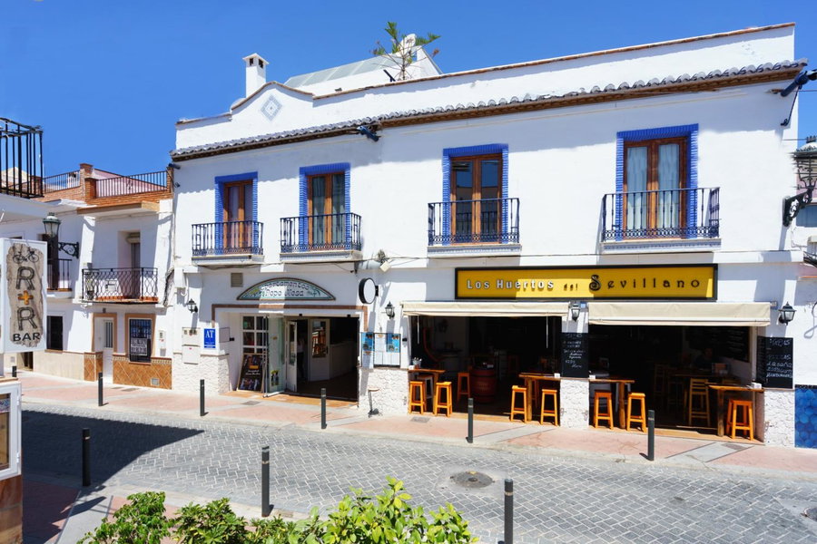 Apartamentos Pepe Mesa, Nerja, Spain