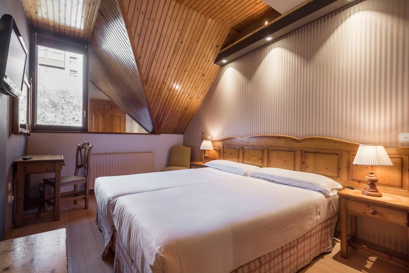 SNÖ Villa de Sallent 3, Formigal, Spain