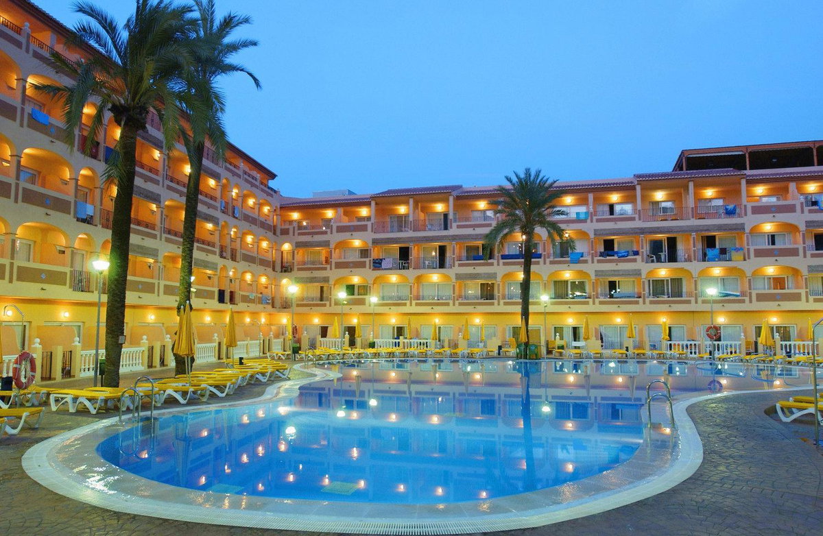 Bahía Tropical, Spain