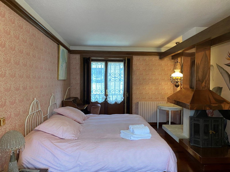 Apartamentos María Luisa, Burgos, Spain
