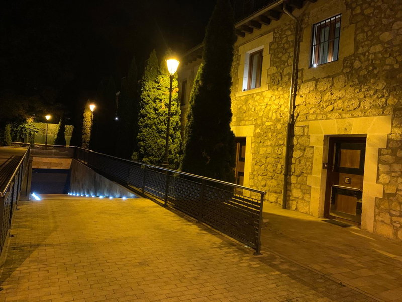 Apartamentos María Luisa, Burgos, Spain