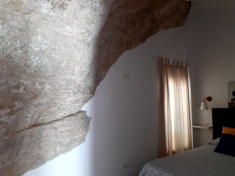 Casa Bajo la Roca, Setenil, Spain