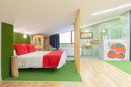 Tomate Rooms, Alicante, Spain