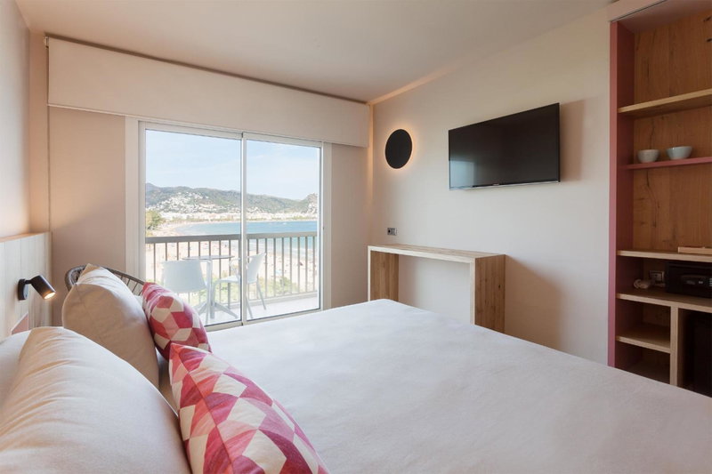 Hotel Maritim 4 Superior, Roses, Spain