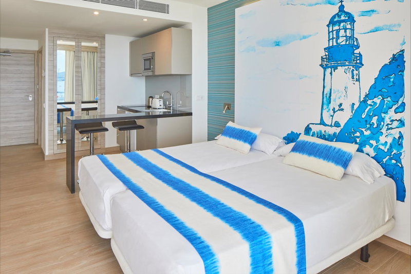 Sol Bahía Ibiza Suites, San Antonio, Spain