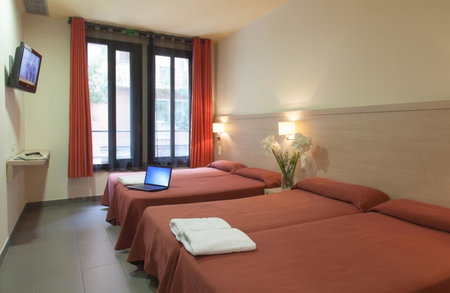 Residència Erasmus Gracia, Barcelona, Spain