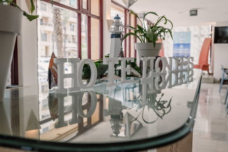 Aparthotel Londres, San Javier, Spain