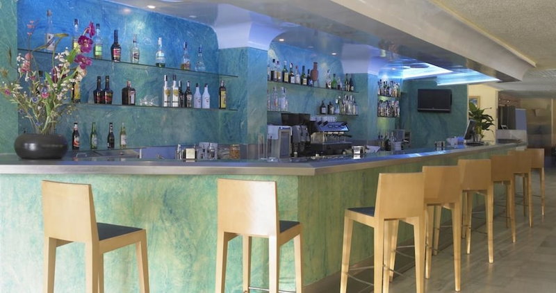 Aparthotel Londres, San Javier, Spain