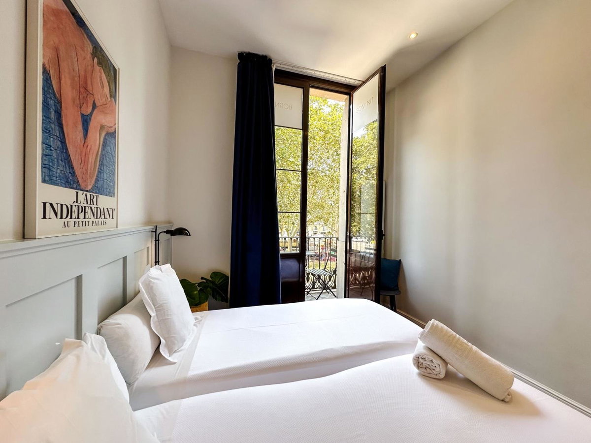 Hotel · Som Nit Born, Barcelona
