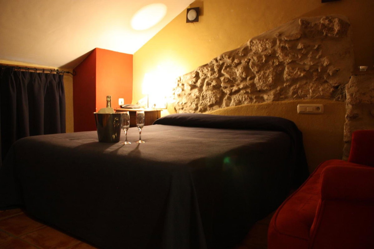 Hotel Don Pero, Spain
