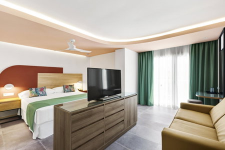 Hotel Riu Concordia, Playa de Palma, Spain