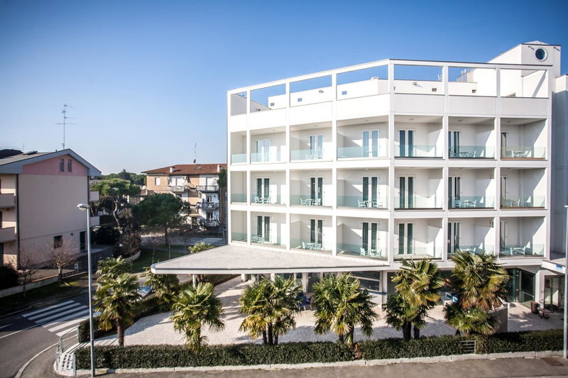 Hotel Oceanomare, Punta Marina, Italy