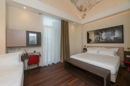 Hotel Vittoria, Pompei, Italy