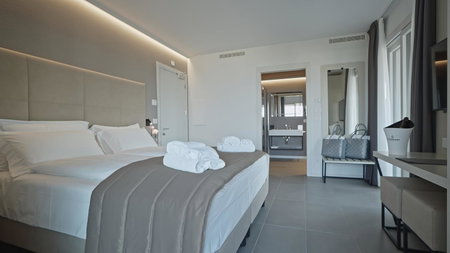 Hotel Cristal, Sirmione, Italy