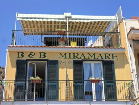B&B Miramare, Giardini Naxos, Italy