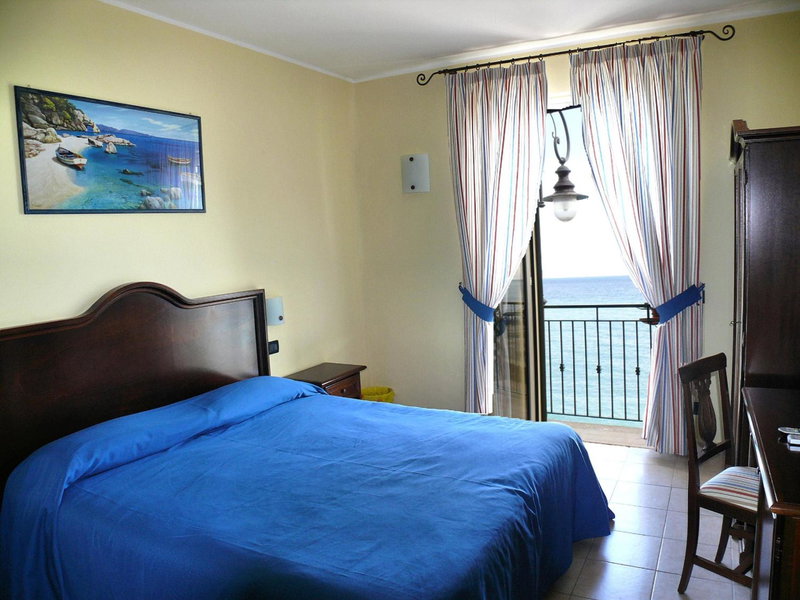 B&B Miramare, Giardini Naxos, Italy