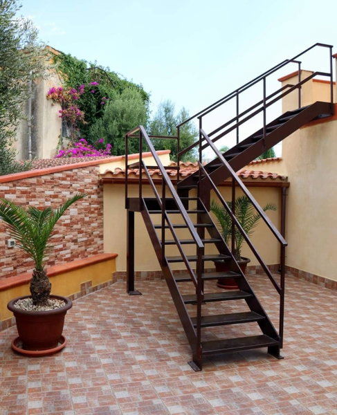 Casa Floriana a San Leone, San Leone, Italy