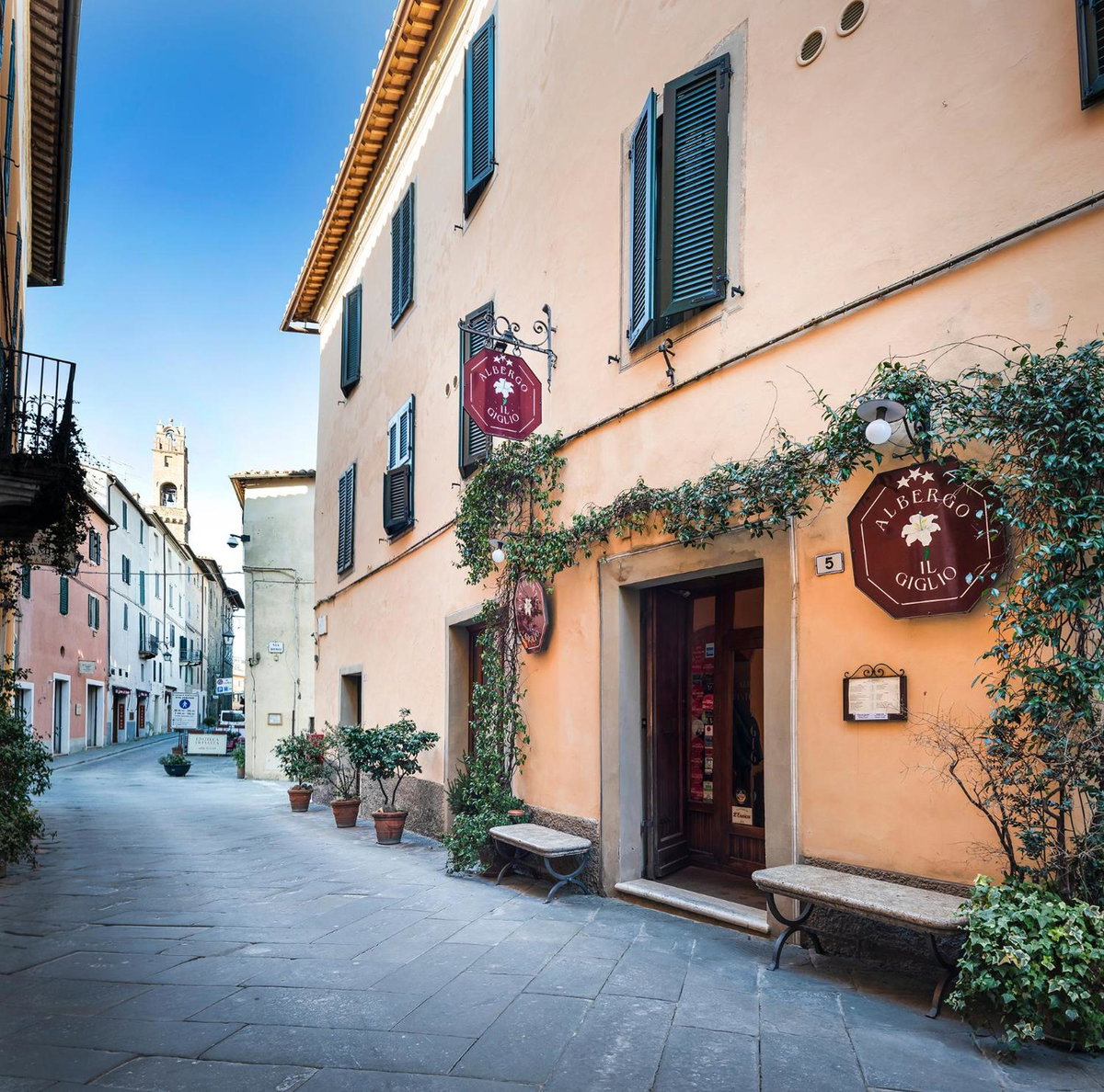 Hotel · Albergo Il Giglio, Montalcino