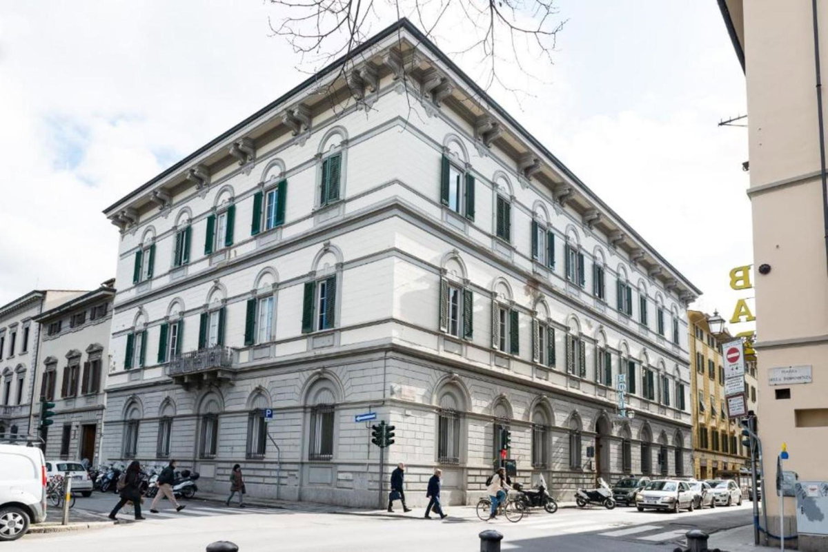 Hotel St. James, Italy
