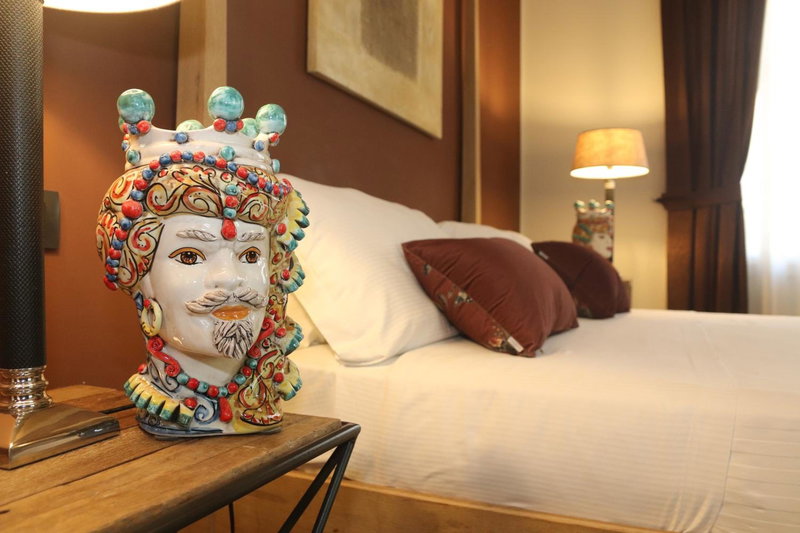 Delle Vittorie Luxury Rooms&Suites, Palermo, Italy