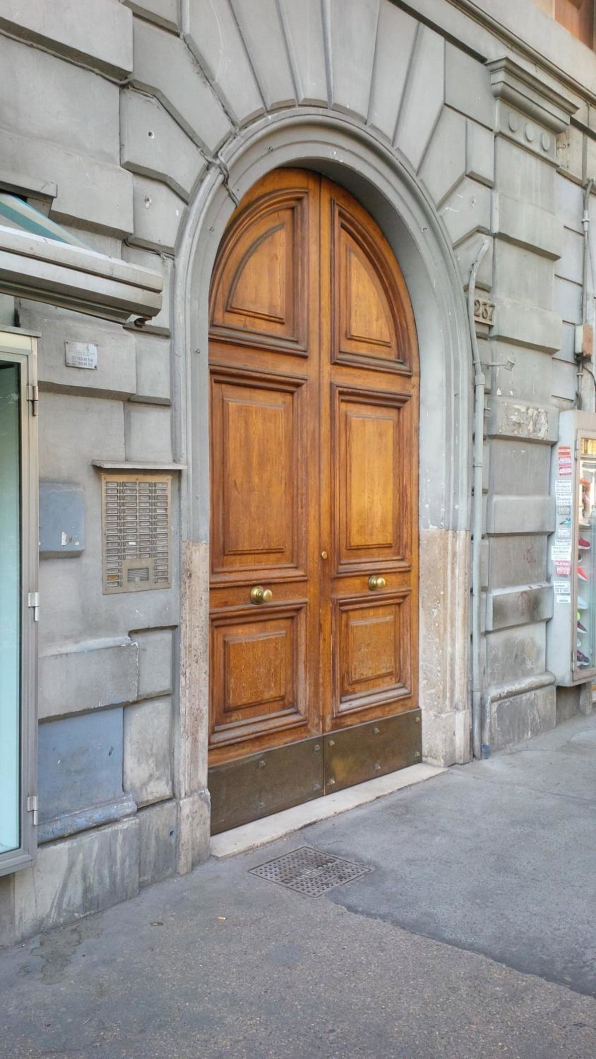 Dante's in Vaticano, Italy