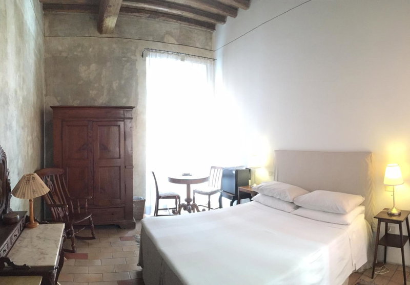 Vicolo del Lupo Guesthouse, Rome, Italy